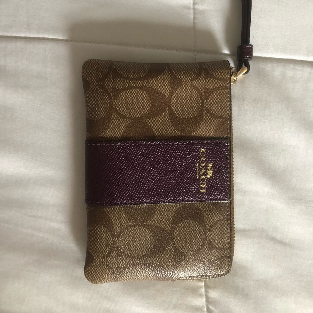 Coach wristlet